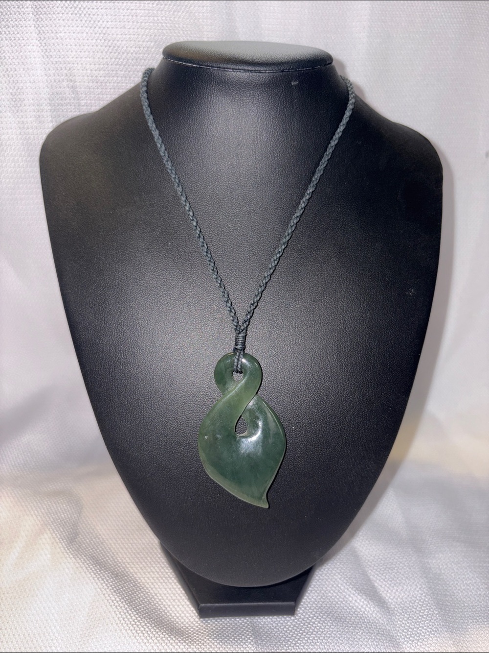 Nephrite Jade Māori Necklace